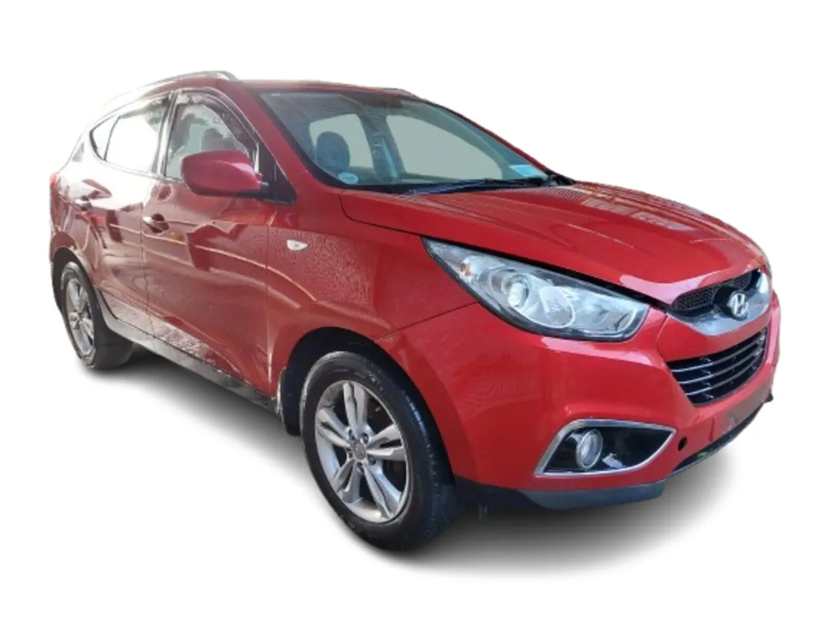 2010 HYUNDAI ix35 For Breaking/Dismantling - Image 1