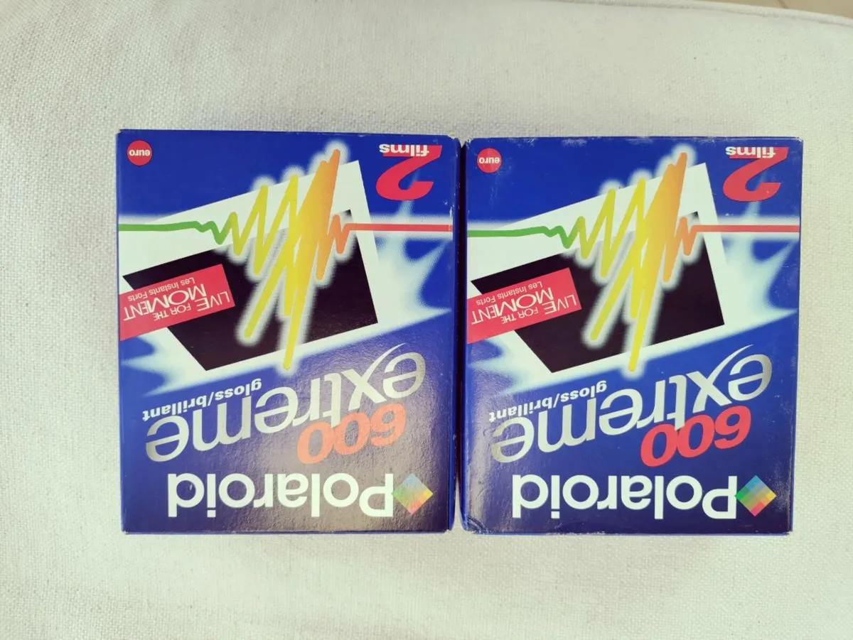 Polaroid 600 Extreme Film - Image 2