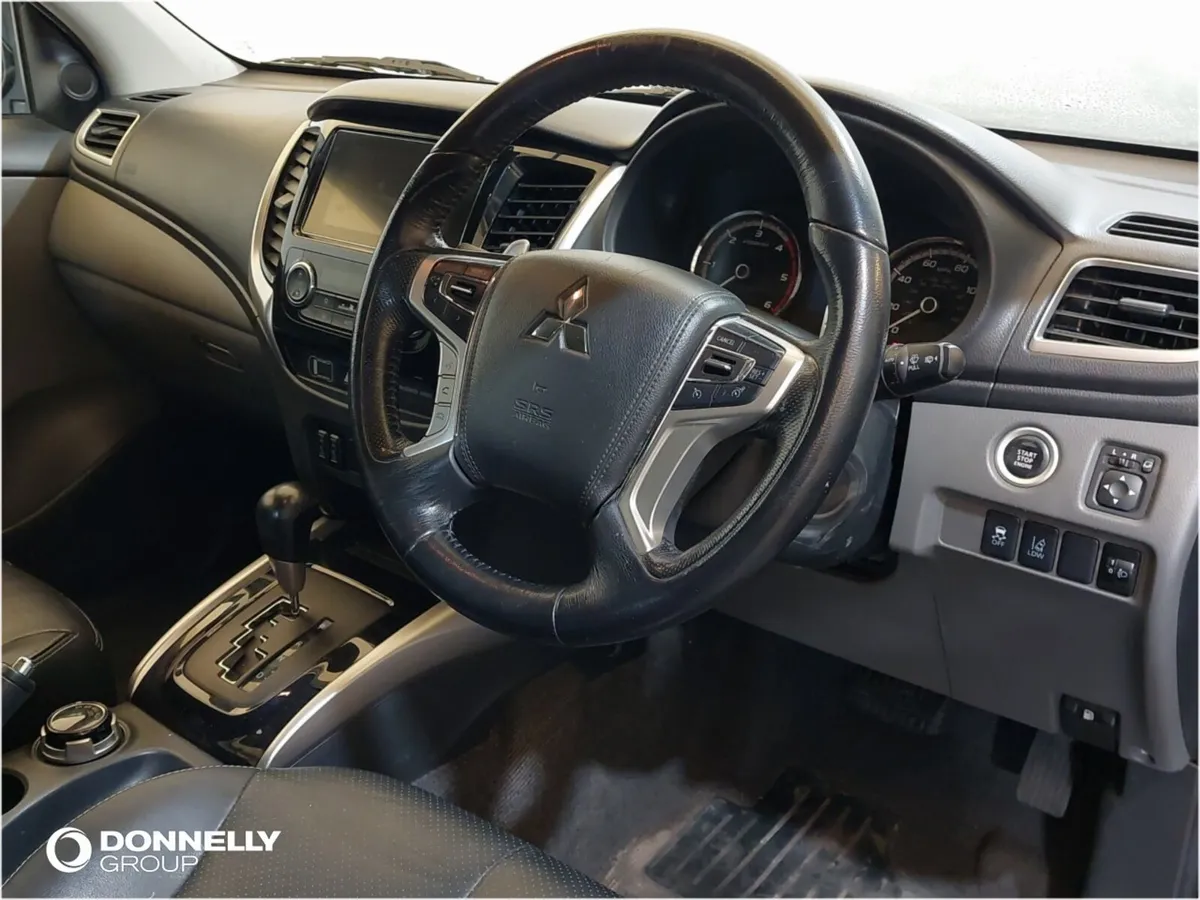 Mitsubishi L200 Special Editions Challenger - Image 4