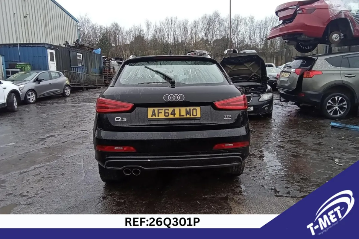 2014 AUDI Q3 BREAKING FOR PARTS - Image 2