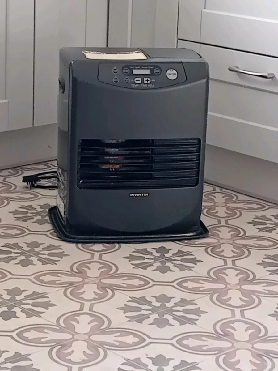 Inverter Heater 3.2Kw Paraffin Heater - Image 3