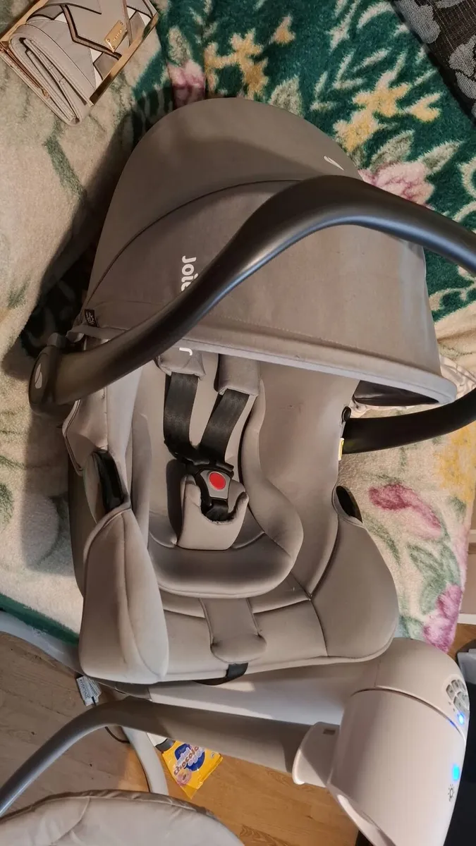 Joie Joie Car Seat and Double Buggy - Image 1