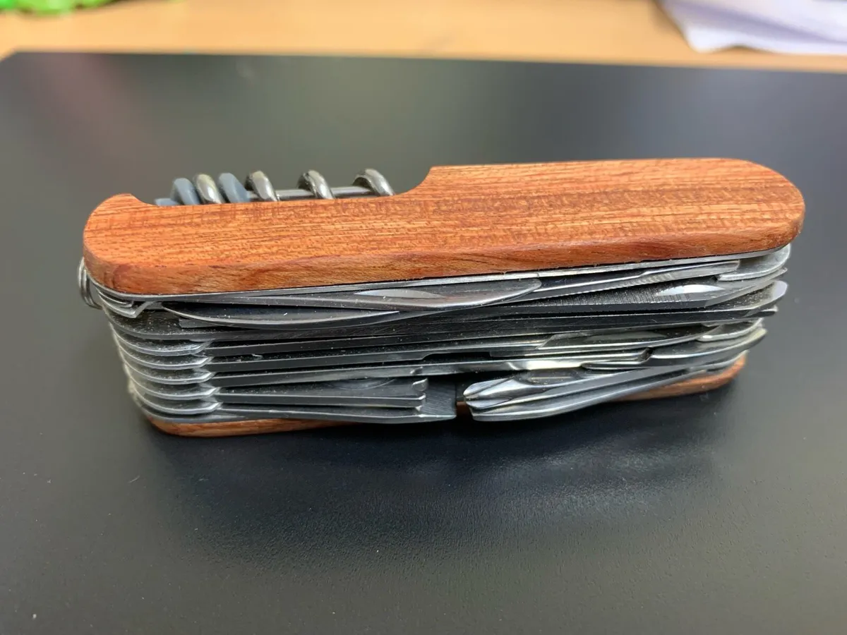 Stainless Steel and Wood multi Tool knife x 30 - Image 2