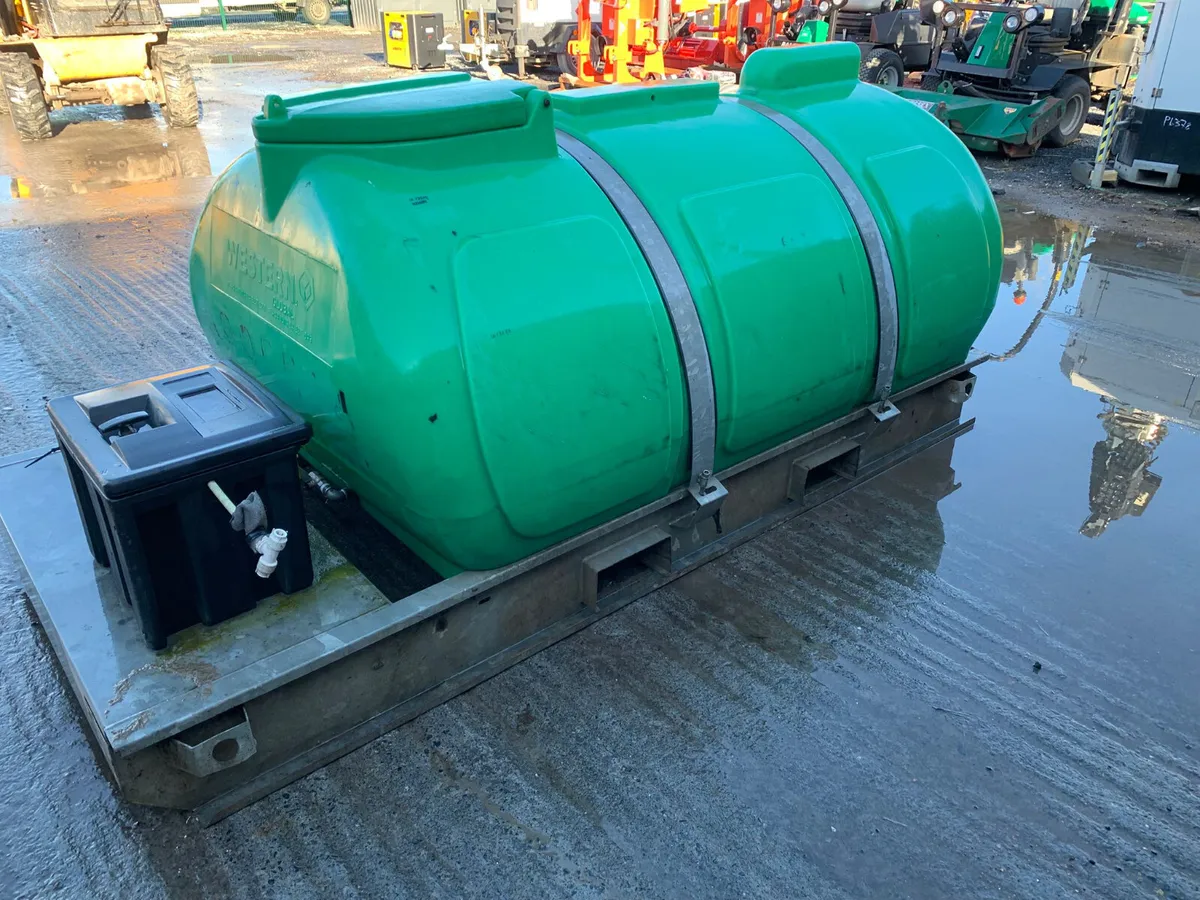 2000L Water Bowser on Skids – Mobile Water Tank - Image 3