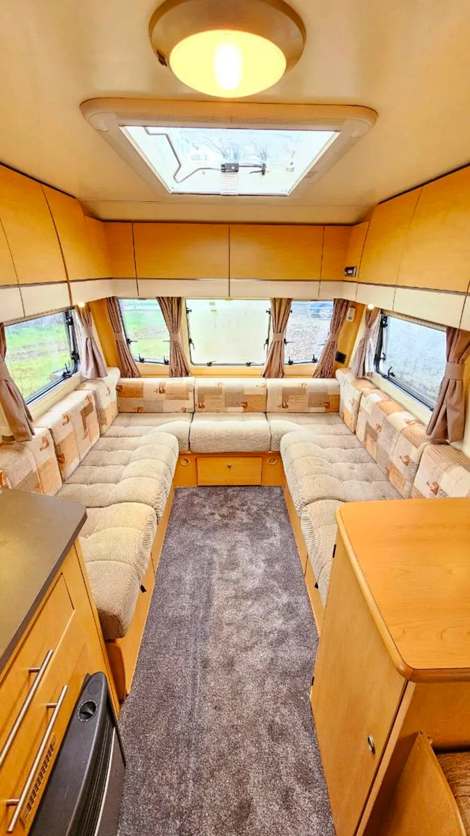 4/5  berth   bailey pegasus .  Caravan  for. sale - Image 4