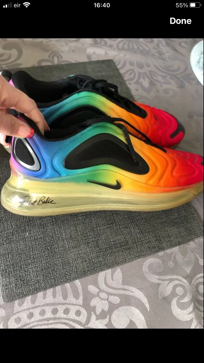 Mens trainers like new size 8 €50 - Image 3