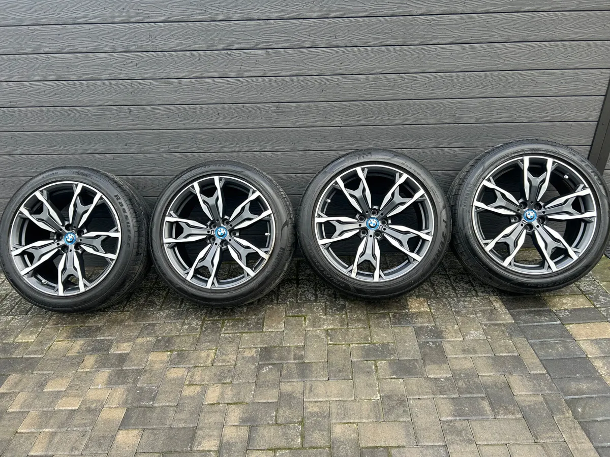 20” GENUINE BMW X3 ALLOY WHEELS & TYRES - Image 2