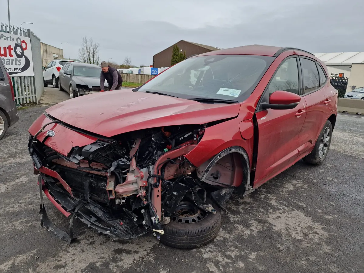 24 FORD KUGA  2.5 HYBRID FOR BREAKING - Image 1