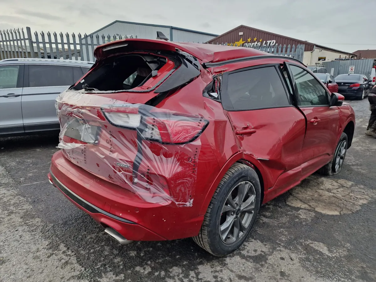 24 FORD KUGA  2.5 HYBRID FOR BREAKING - Image 3