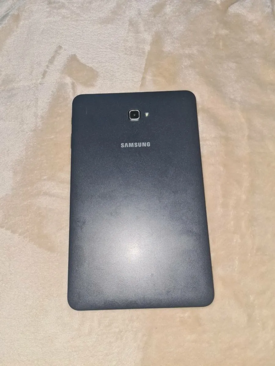 Samsung Tablet - Image 2