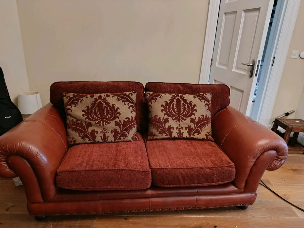 Suite of furniture - Image 4