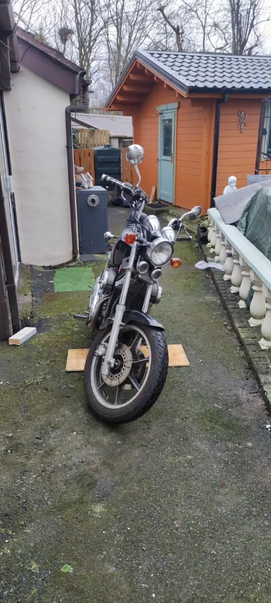 Kawasaki VN700 1985 - Image 2