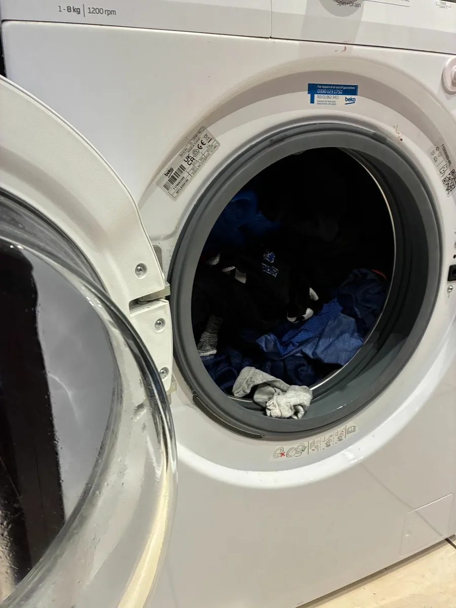 Washing Machine - Excellent Condition - Image 4