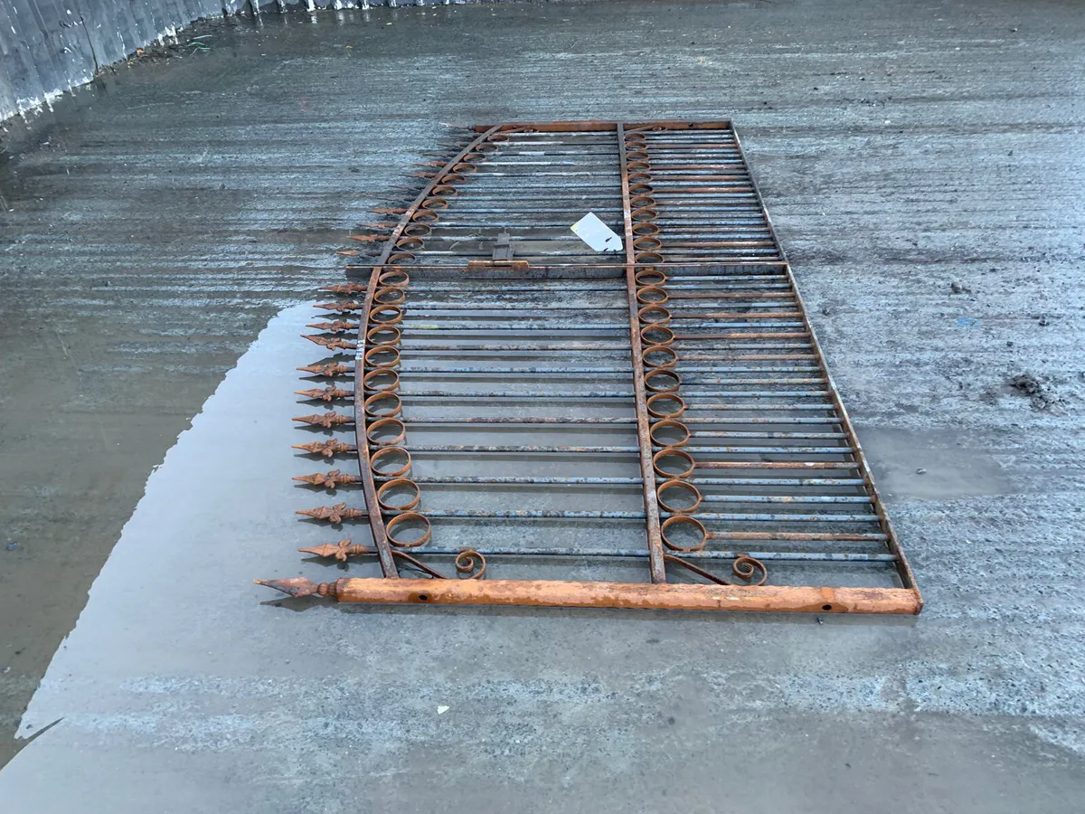 Iron Gates – Heavy Duty Steel Gates - Image 2