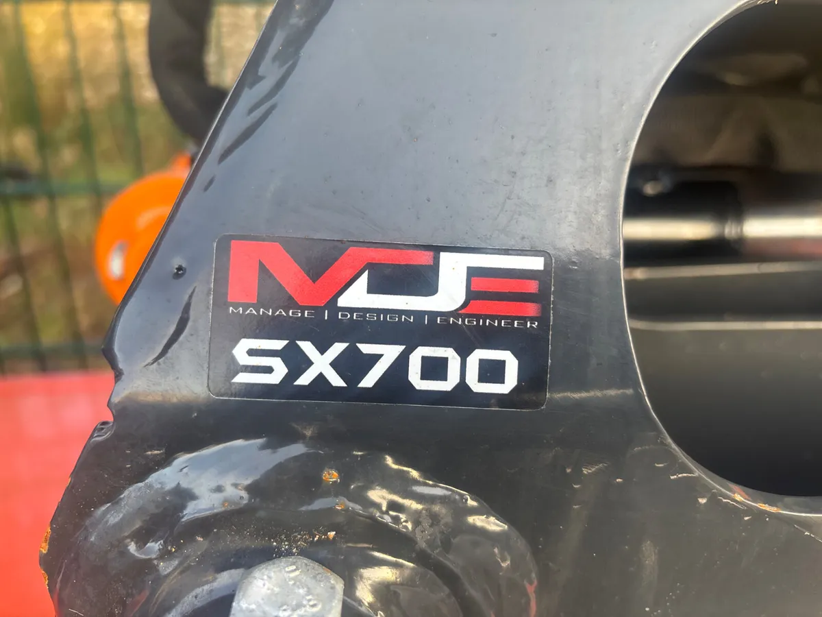 ***Grab to Suit 3T Machine** - Image 3