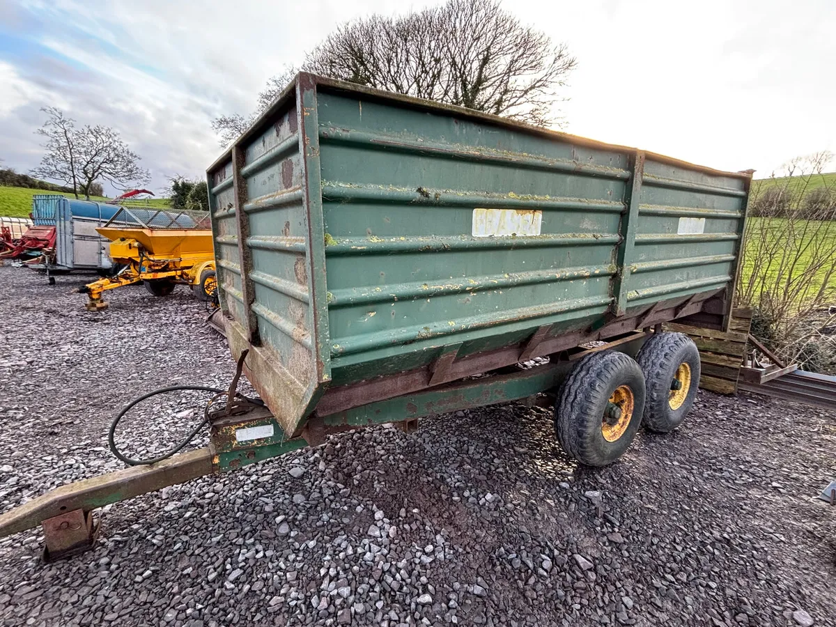 Frazor 13ft x 7ft grain trailer - Image 1