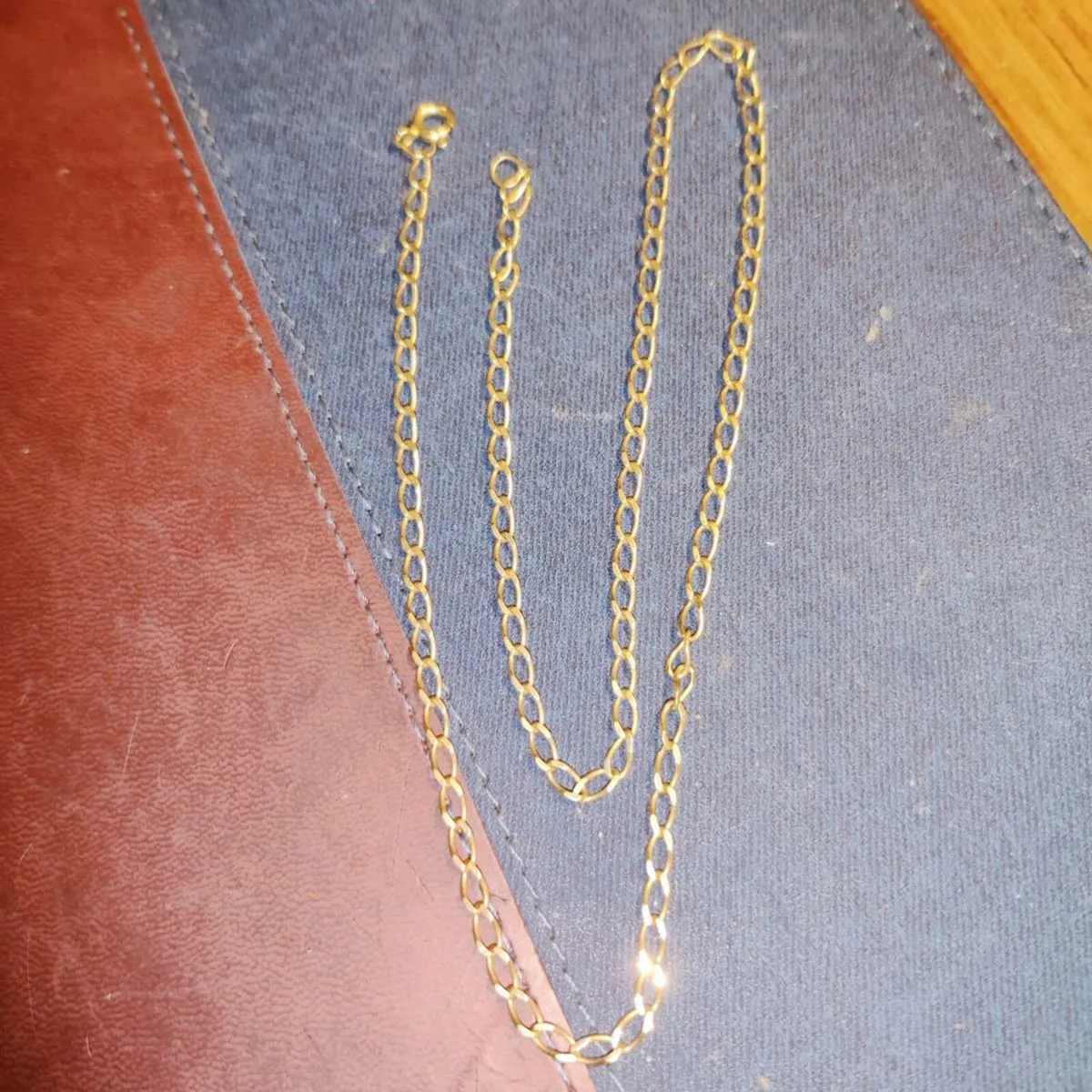 CIRCLE LINKS, 9CT SOLID Gold 18"Long 5 Gram Chain - Image 1