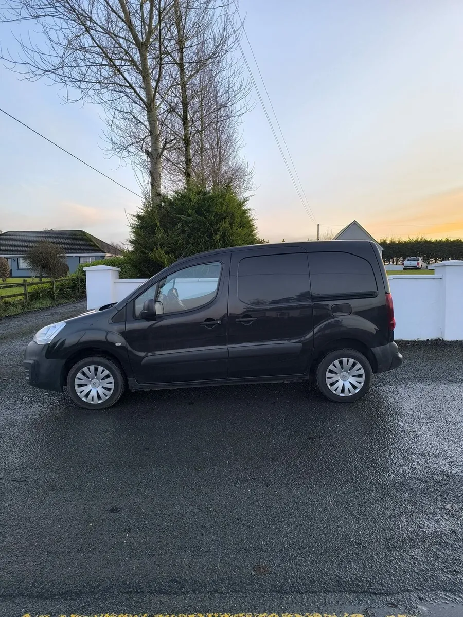 Berlingo van - Image 1