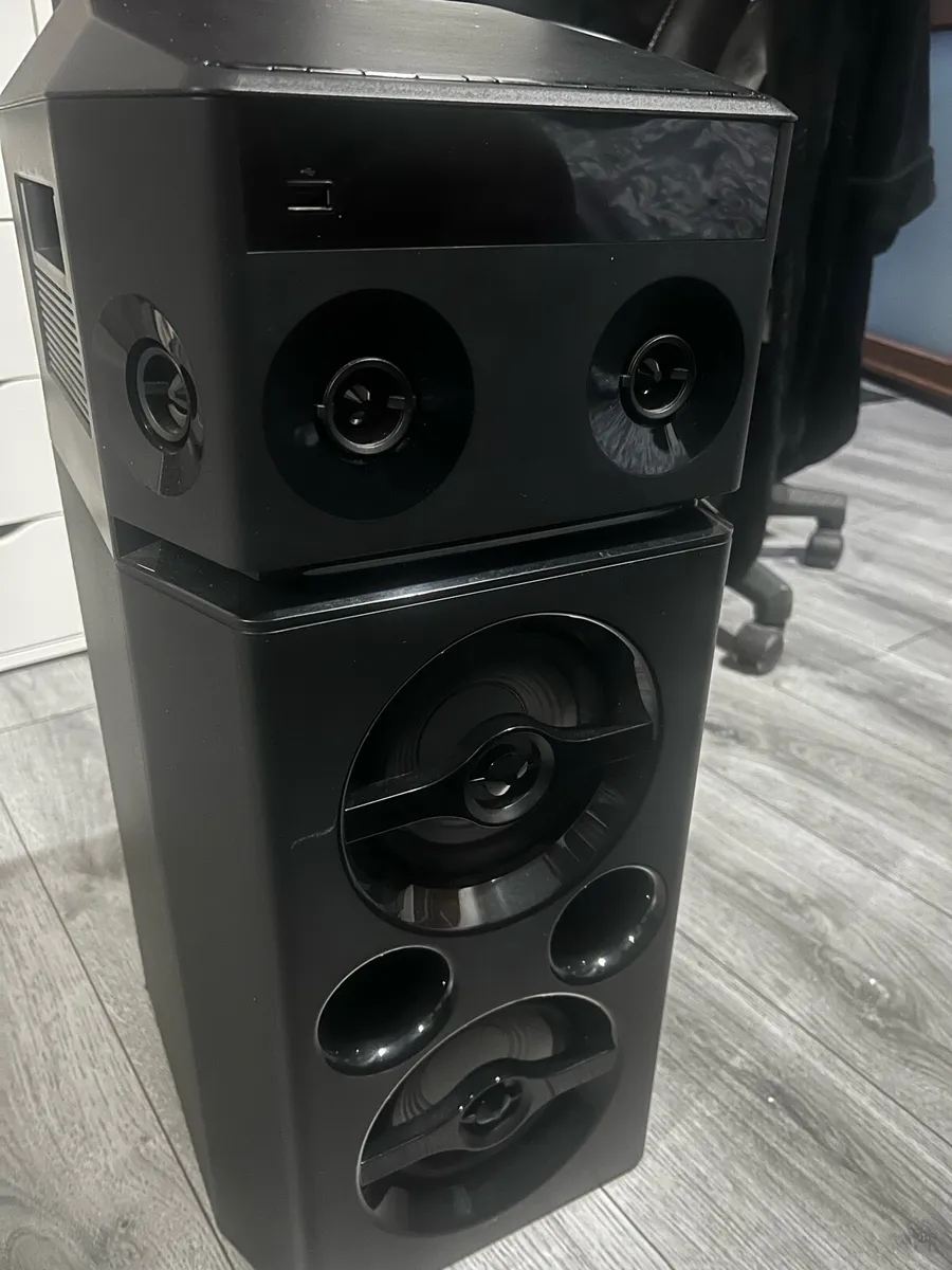 Panasonic 300W Wireless Speaker - Image 2