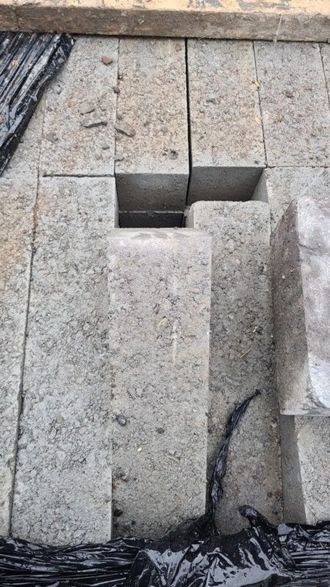 concrete blocks - Image 3
