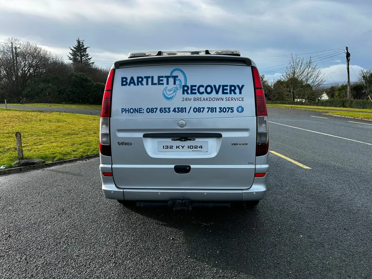 Mercedes vito recovery/service vehicle - Image 3