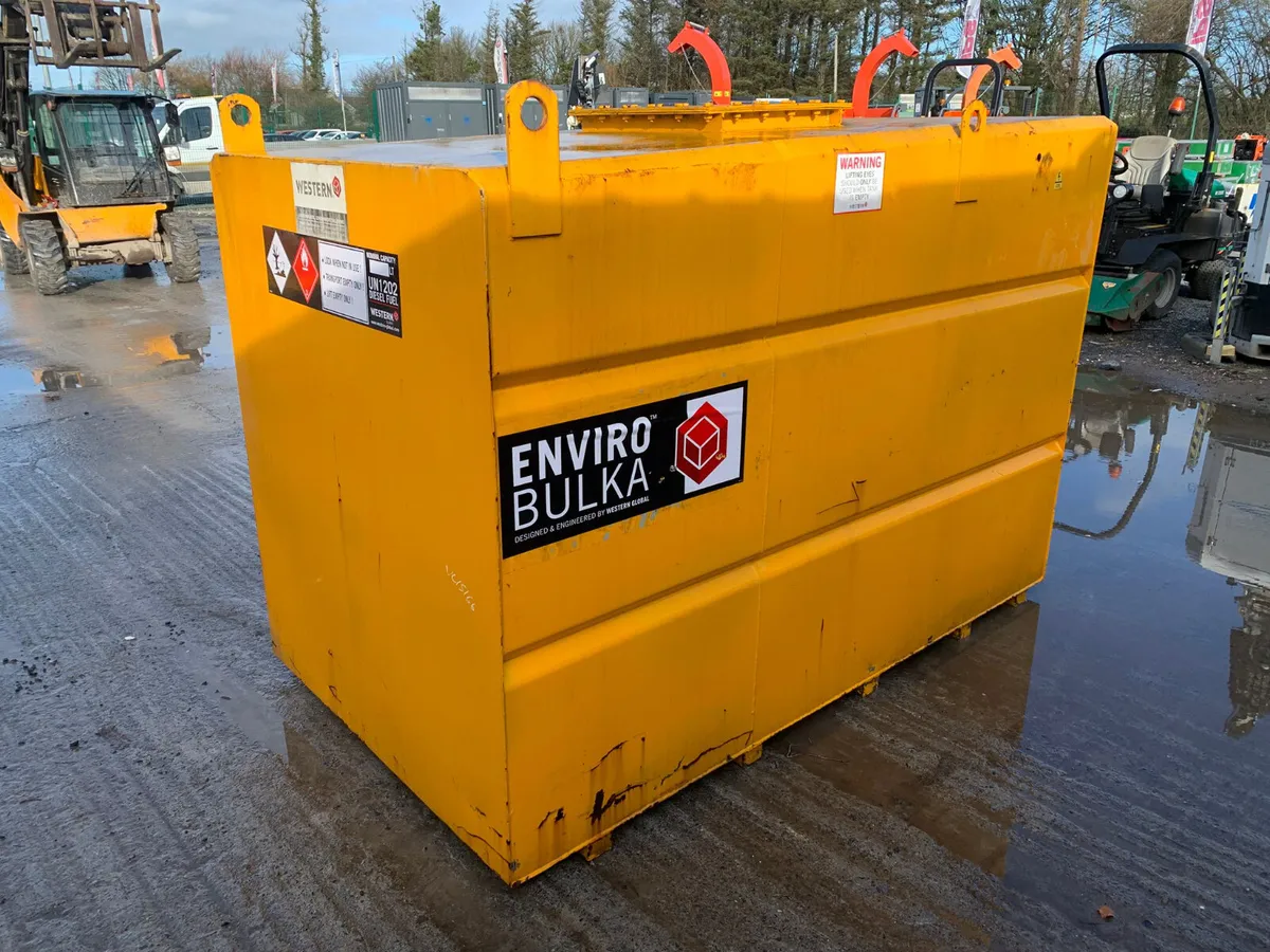 2200L Bowser – Large Capacity Tank - Image 4