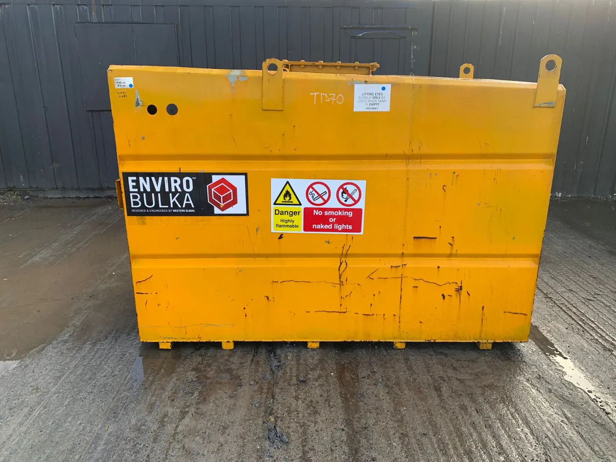 2200L Bowser – Large Capacity Tank - Image 1