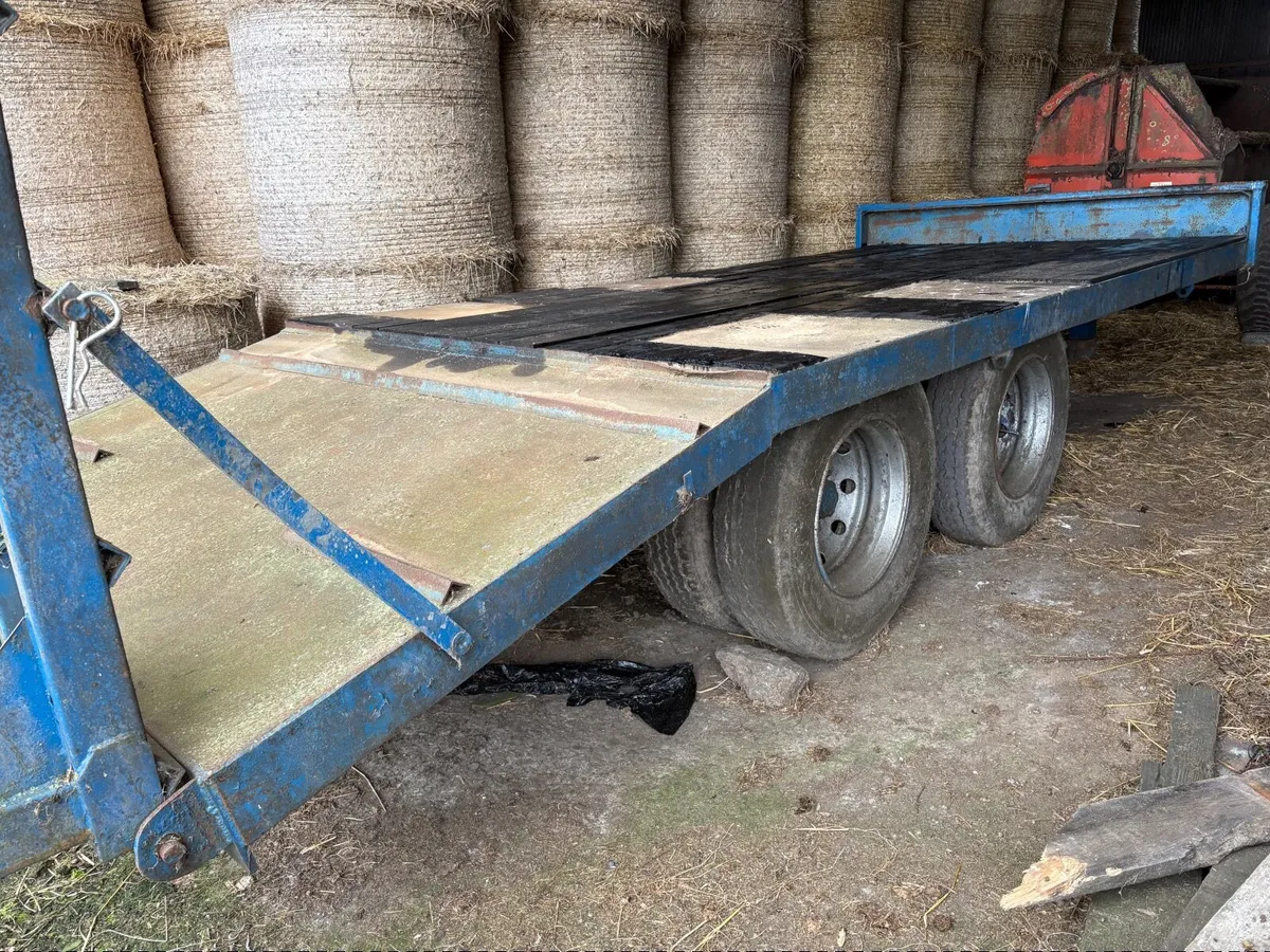 Low loader for sale - Image 4