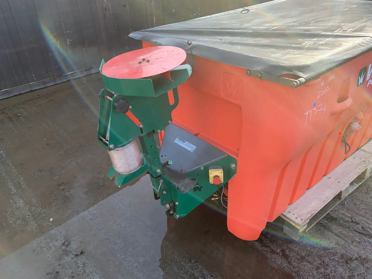 Wessex Polar One Salt Spreader – Gritter / Spreade - Image 4