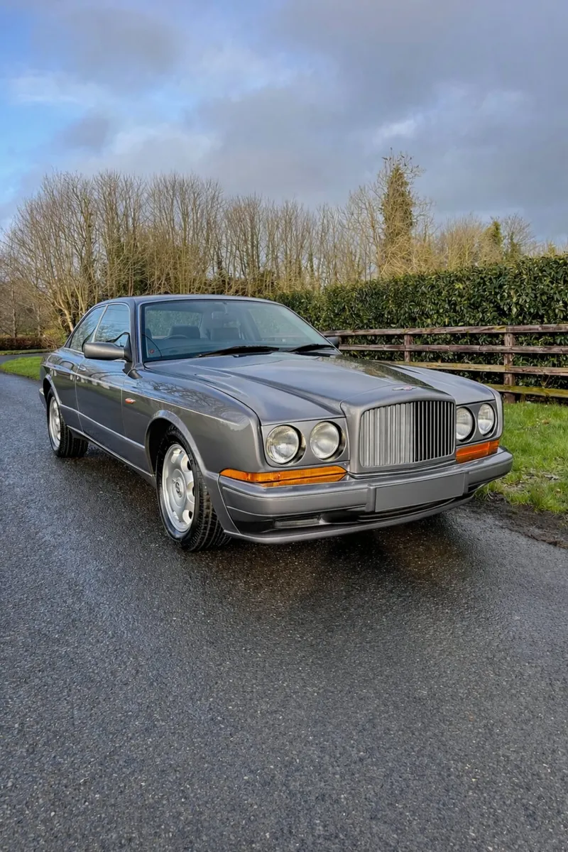 Stunning Bentley Continental R - Image 2