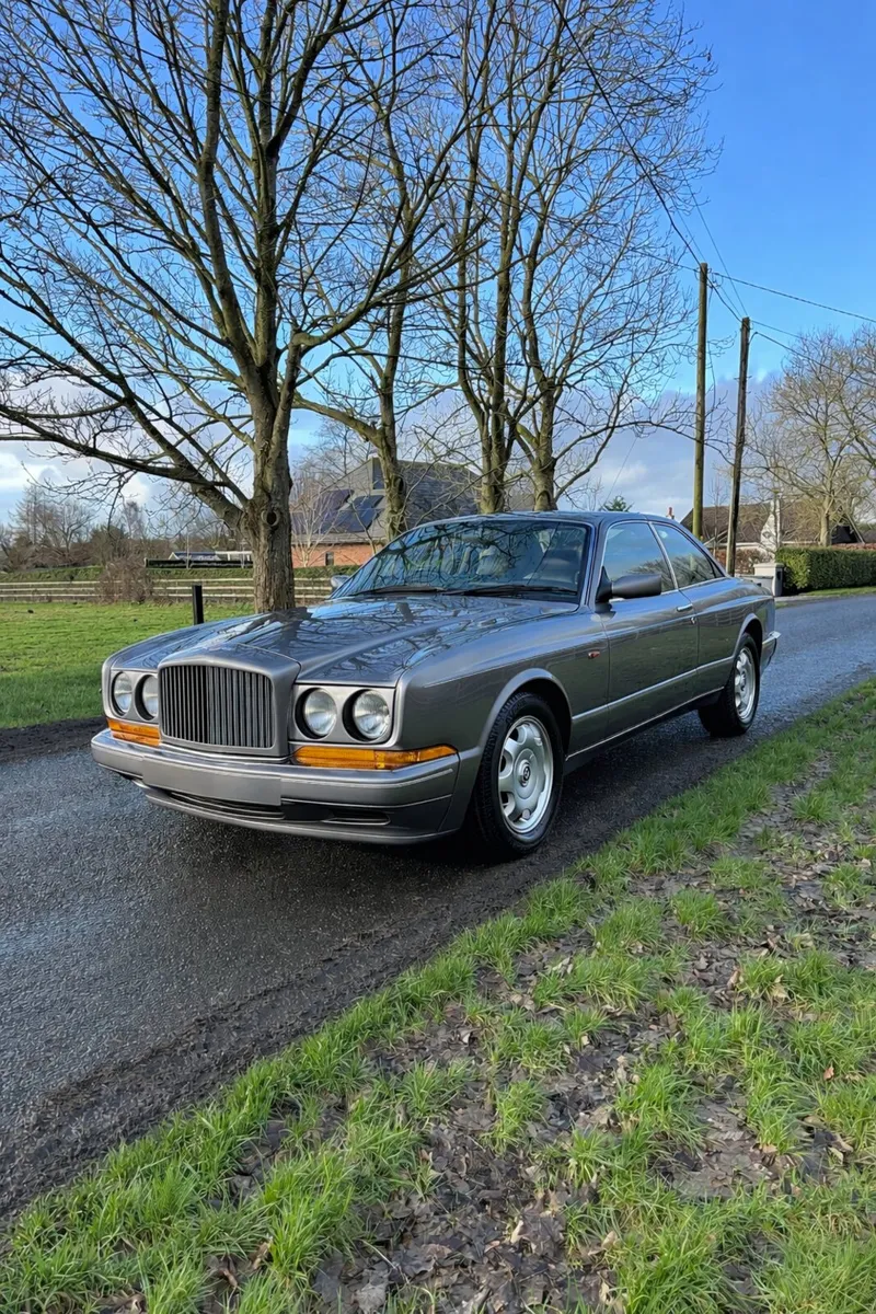 Stunning Bentley Continental R - Image 1