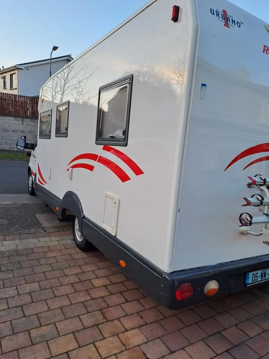 Fiat Ducato Roller Team Camper - 4/5 Berth - Image 3