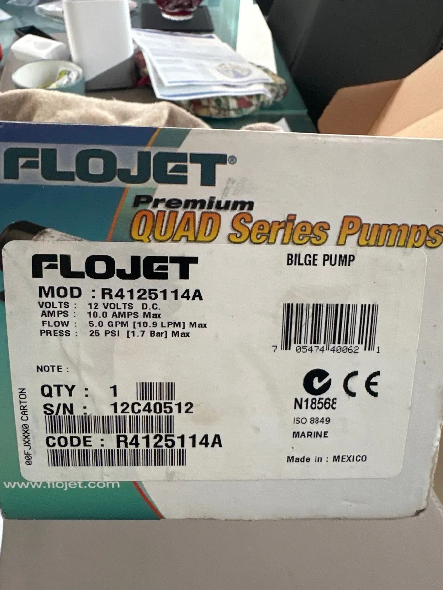 Flowjet Quad series bilge pump 18/l min - Image 4