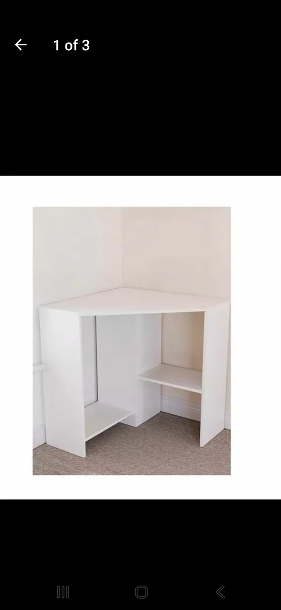 Corner Desk - Image 1