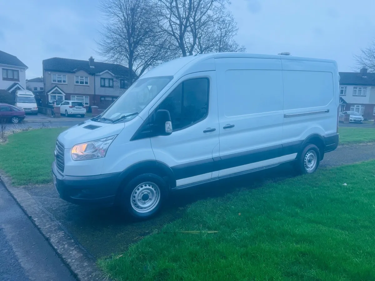 Ford transit 2.2 rwd - Image 1