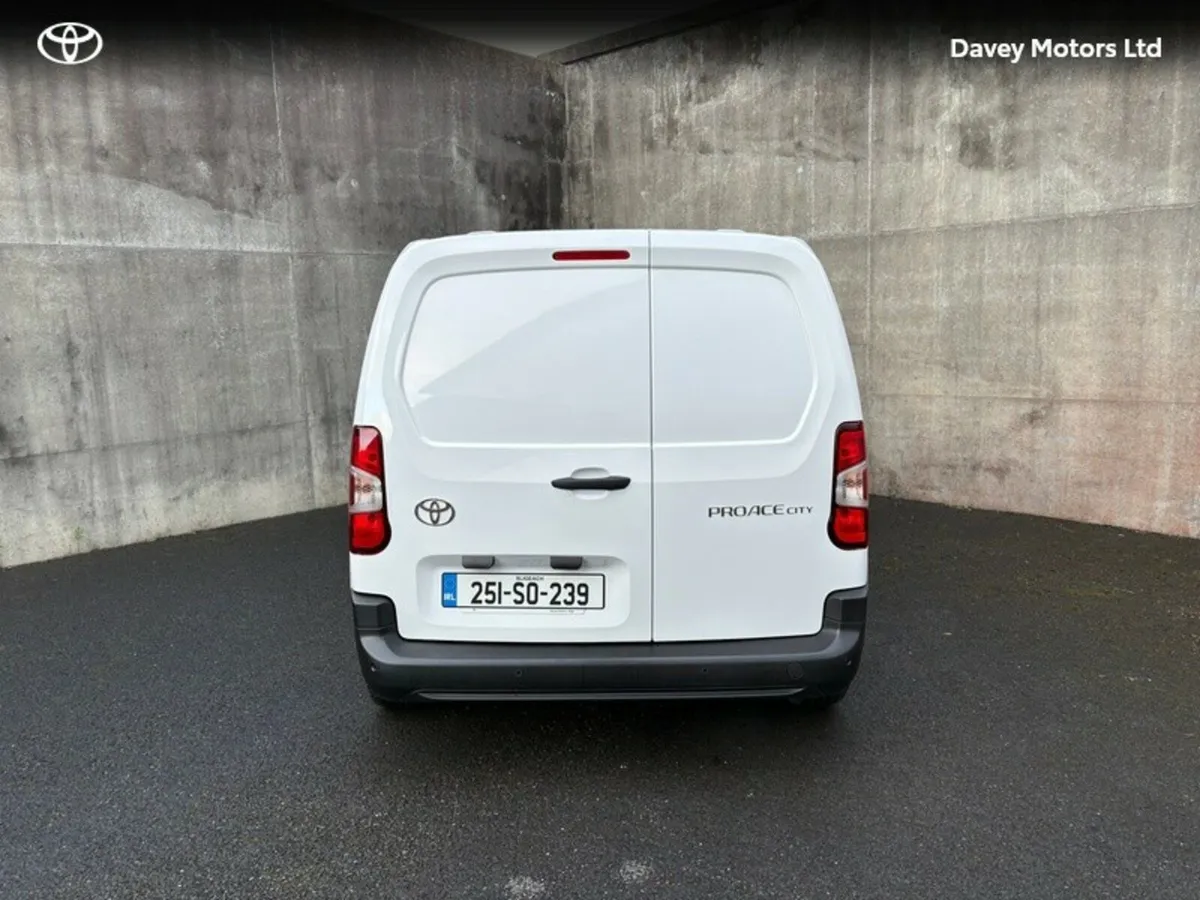 Toyota Proace City 1.5 - Image 4