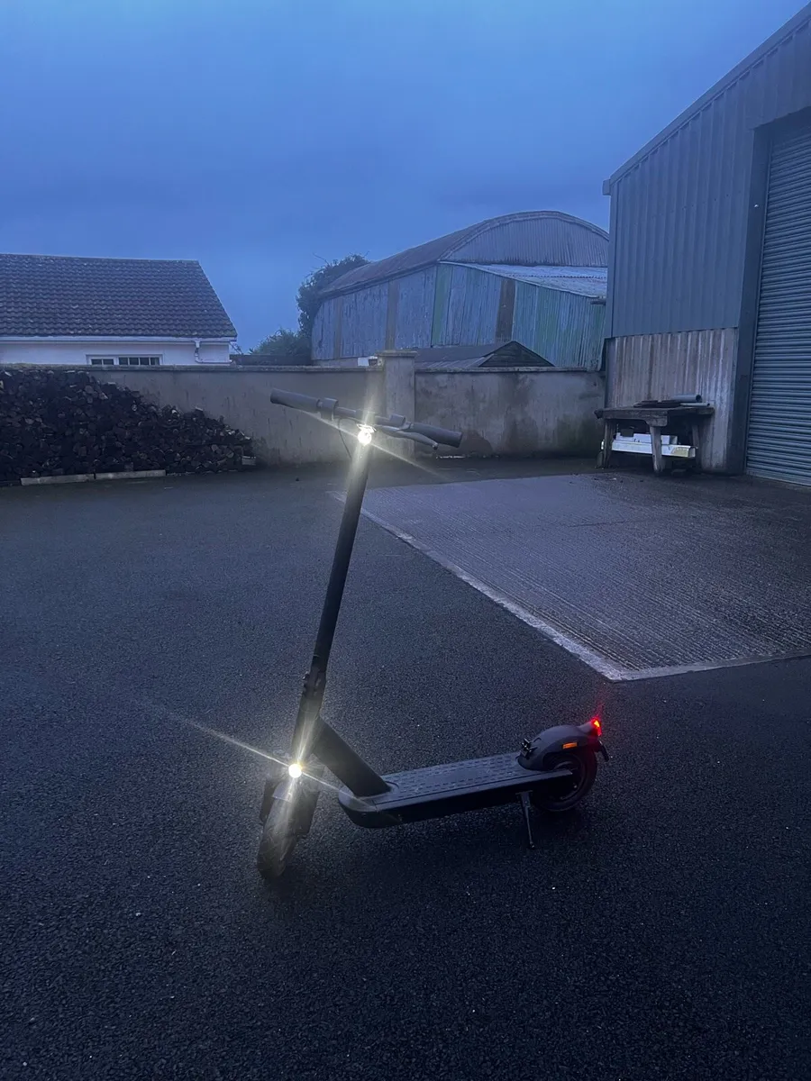 E-scooter - Image 1