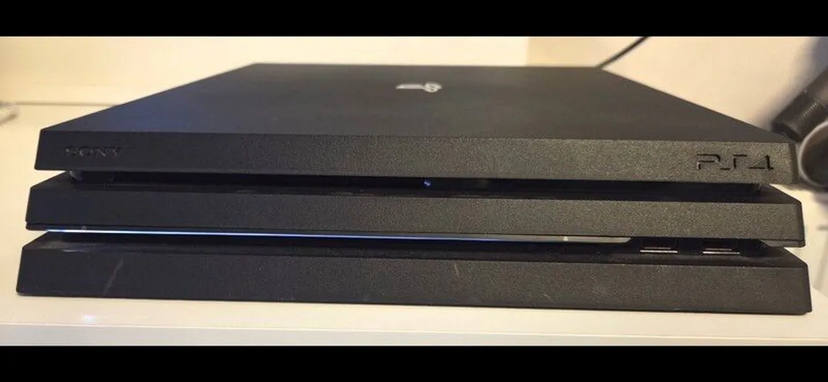 Ps4 Pro - Image 3
