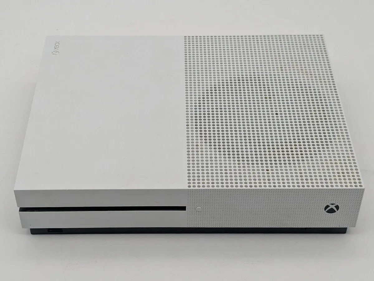 Microsoft Xbox One S Console 500GB Model 1681 - Image 2