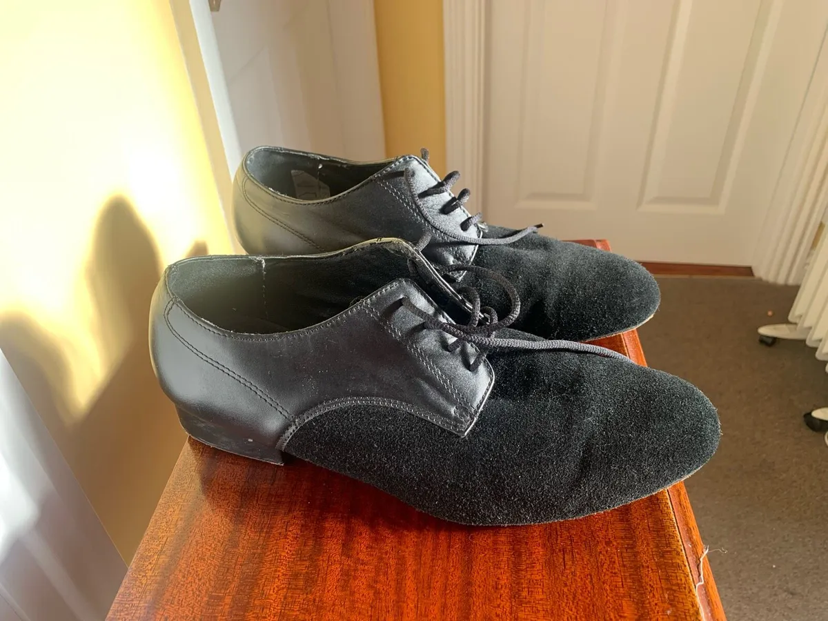 Dancing shoes - Image 2