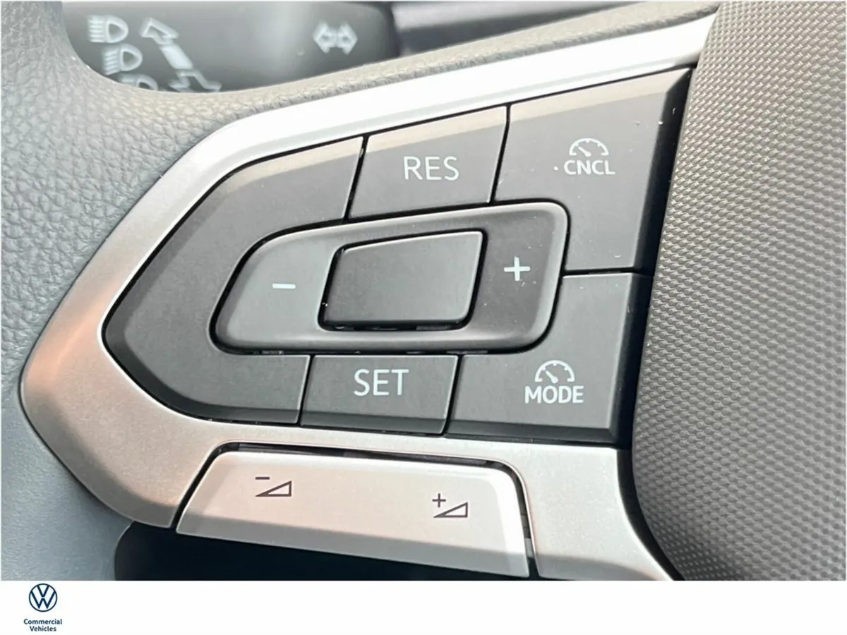 Volkswagen Caddy BUSINESS 2.0TDI 102BHP 6 SPEED - Image 4