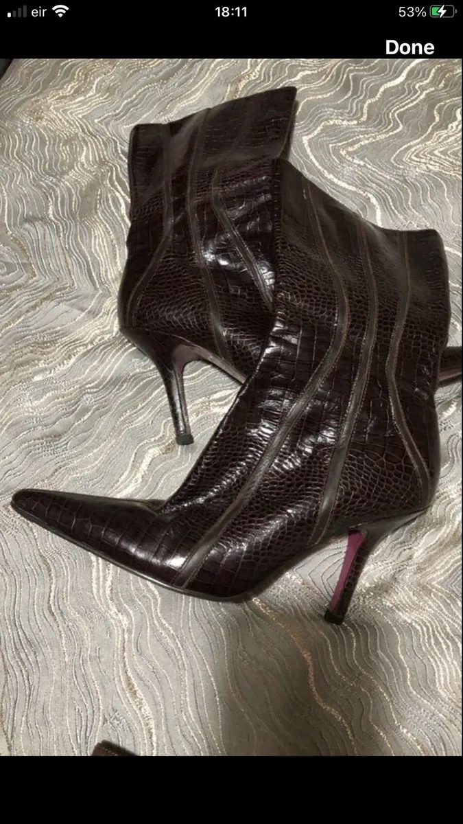 Ladies boots size 5 €15 - Image 2