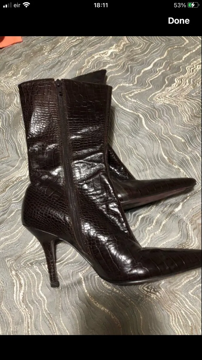 Ladies boots size 5 €15 - Image 4