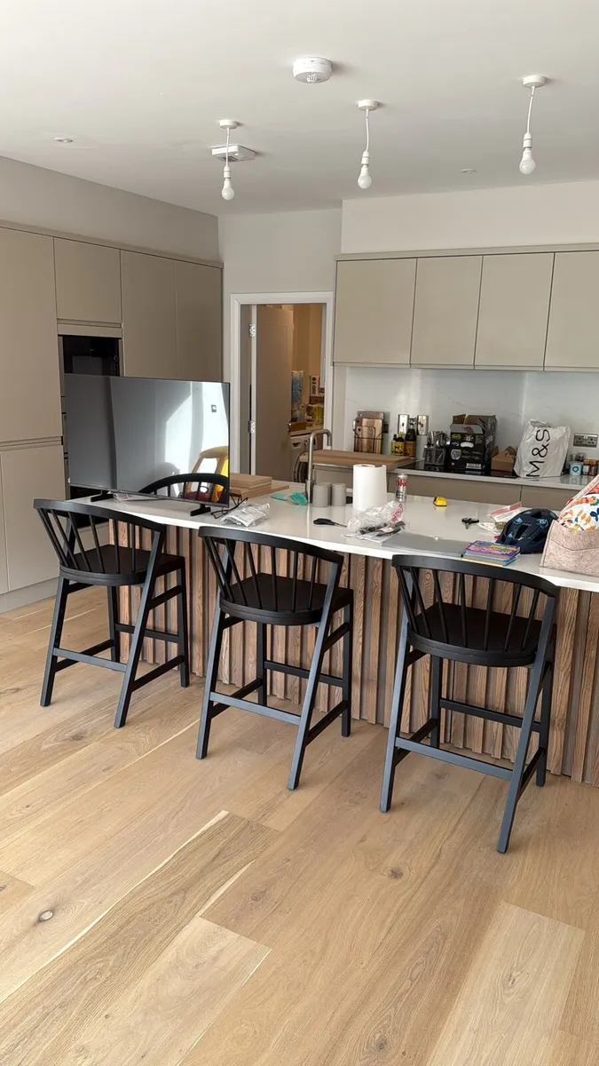 Kitchen Bar Stools x 4 - Image 4