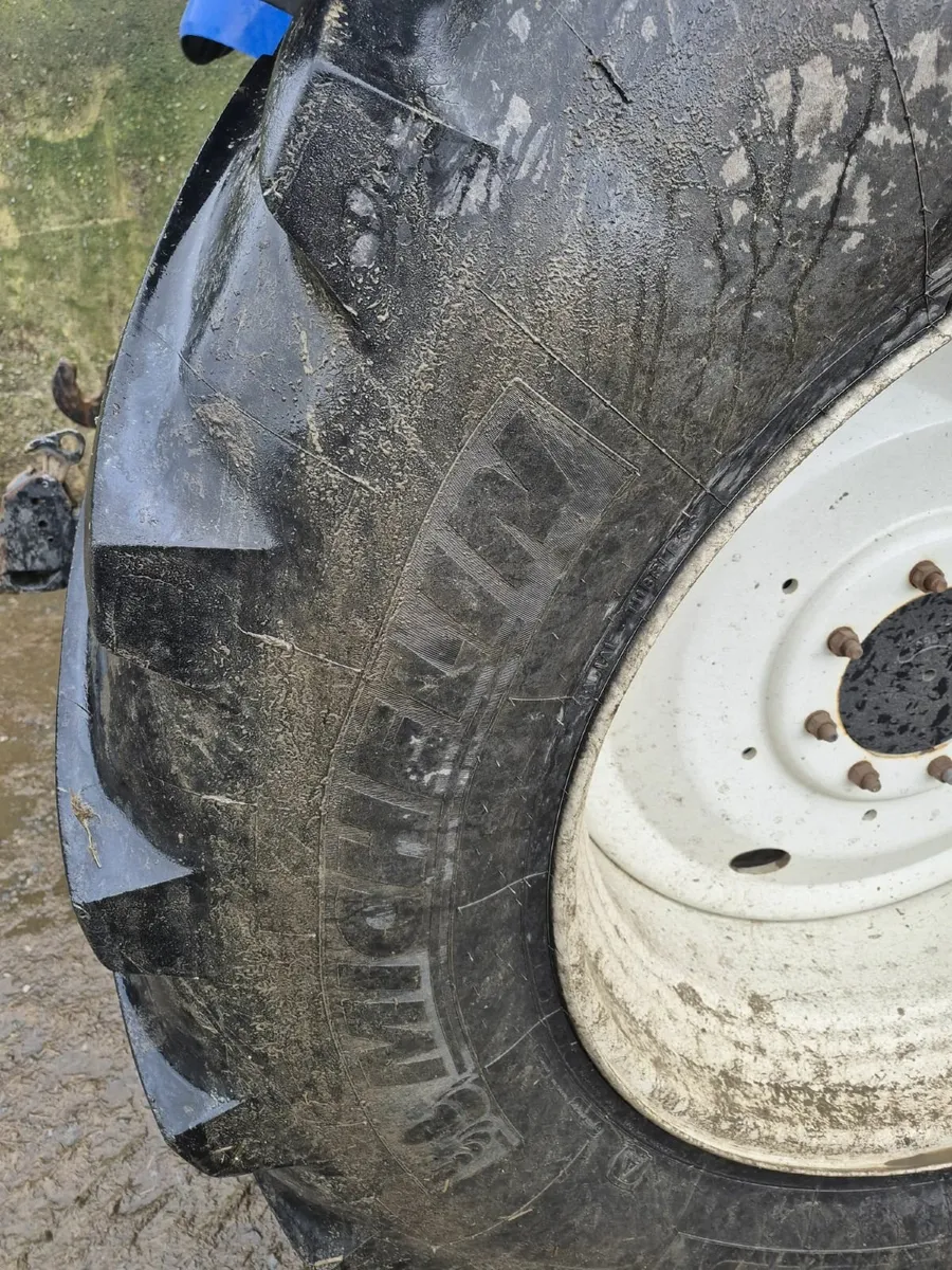 650x38 Michelin - Image 2