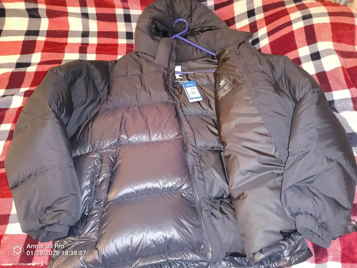 A new adidas Originals Men's Regen Padded Hooded L