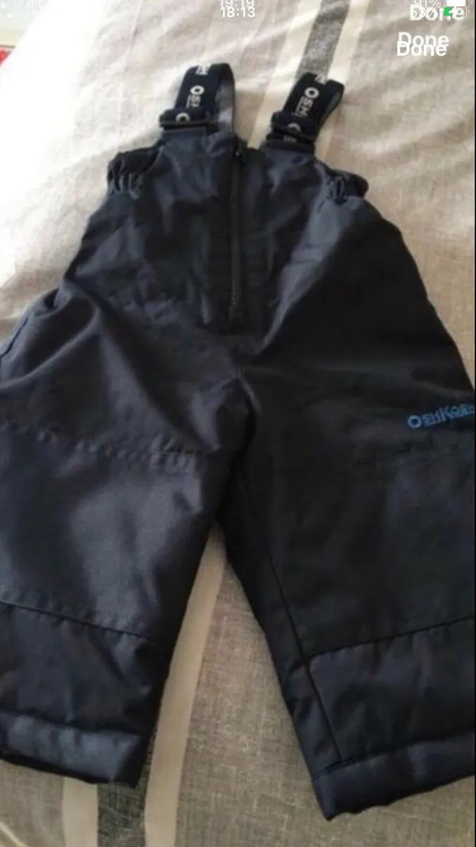 Boys oshkosh snow trousers 12/18 mths €10 - Image 1