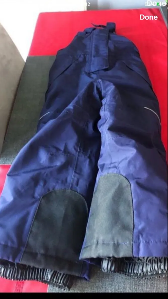 Boys snow trousers  age 2/4 €10 - Image 2