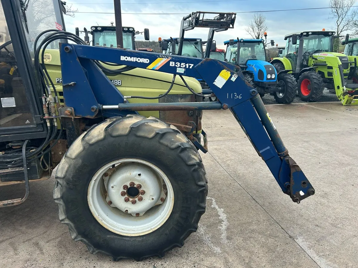 Loader to fit same Lamborghini hurlimann - Image 1