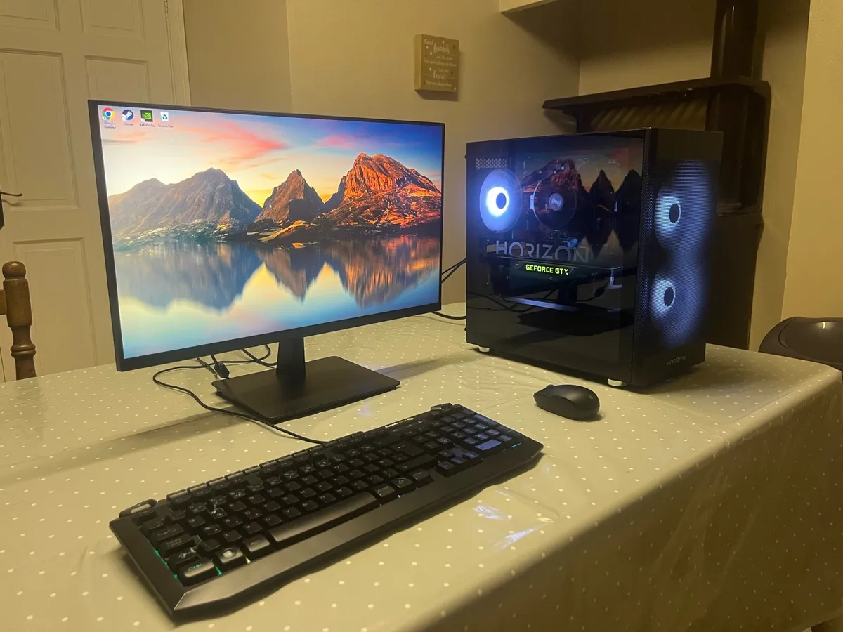 Gaming PC bundle - Image 1